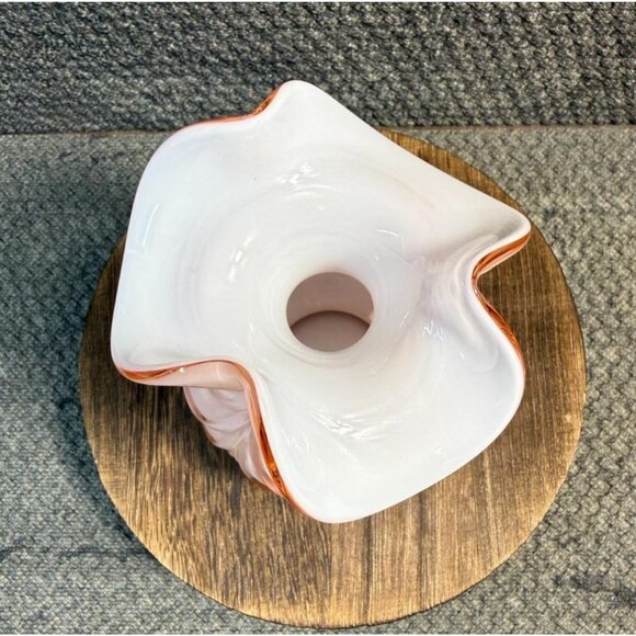 Fenton Vase Drapery Light Pink Ruffled Glass 6" - Picture 5 of 6